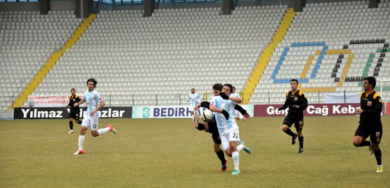 BÜYÜKŞEHİR BELEDİYESPOR-OYEK RENAULT MAÇI