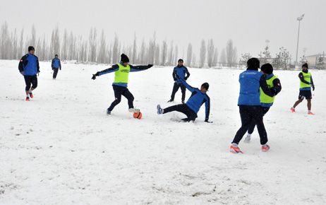 BELEDİYESPOR HAZIRLIKLARA BAŞLADI